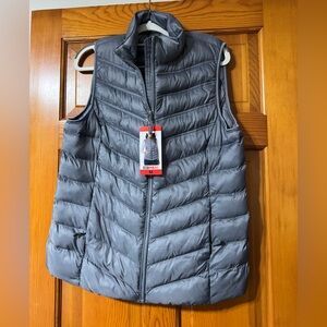 32 Degrees Women's Charcoal Puffer Vest